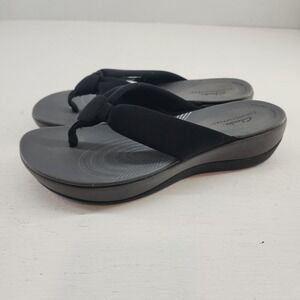 Clarks 9M | Cloudsteppers Arla Glitz Black Thong Wedge Sandals Womens Comfort